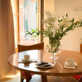LUMA Feel at Home Apartments Novara, готель у місті Новара