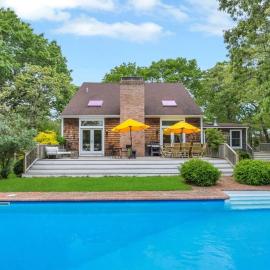 Villa Willow & Waves – hotel w mieście East Hampton