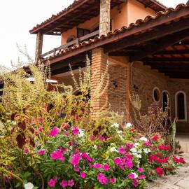 Casa em São Sebastião refúgio do pontal