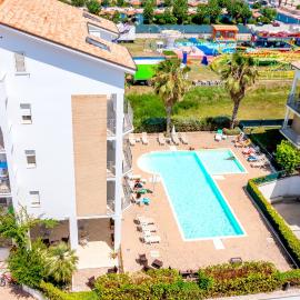 Residence Playa Sirena, hotell sihtkohas Tortoreto Lido