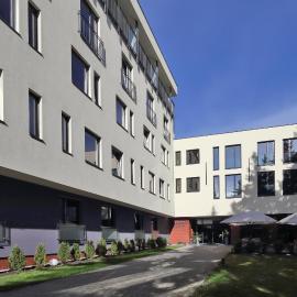 Carlsbad INN hotel & apartments، فندق في كارلوفي فاري