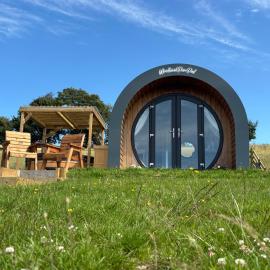 Four Paws Glamping, hotel u gradu 'Aberystwyth'