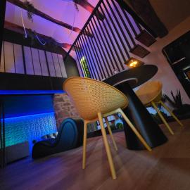 Ô Sonho Maison romantique avec balnéo et sauna privatifs, hotel en Olemps