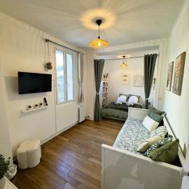 Le Petit Tanneur - 15 min to Disneyland - 25 min to Paris, hotel in Lagny