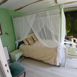 suite nature huelgoat, hotel Bannalec városában