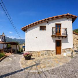 La Casina de Marina de Tresgrandas (Llanes)
