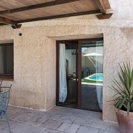 Casa rural LA HIGUERA, hotel di El Picazo