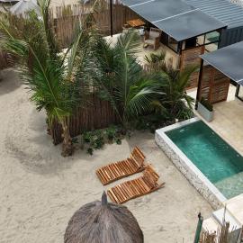 Luxury Suite frente de Mar Piscina Restaurante y Bar, готель у місті San Silvestre