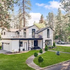 The Affordable Family Fun House- Ping Pong, Pool Table, Darts, hotel a Post Falls