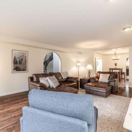 The Affordable Family Fun House- Ping Pong, Pool Table, Darts, hotel in Post Falls