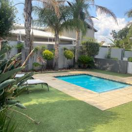 Andisa Airport Escape, Hotel in Kempton Park