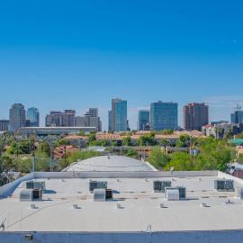 Skyline Loft Studio w City Views