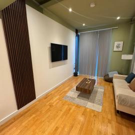 Modern Central Manchester Condo Next To AO Arena - Parking - Local Attractions, Hotel in Manchester