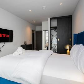 Luxury City Condo-Terrace - Gym - Parking - Central Manchester, Hotel in Manchester