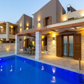 Kallisti Villas, Family Paradise, By ThinkVilla, khách sạn ở Kiriánna