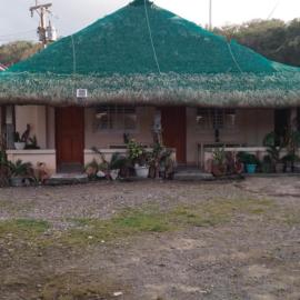 Buena Vistas Travellers Inn, hotel en Pagudpud