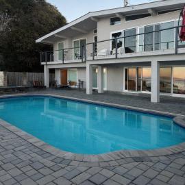 Waterfront Luxe Retreat, hotelli kohteessa Corte Madera