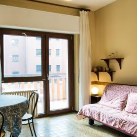 Moggio Cà Marta Studio42، فندق في Moggio