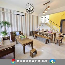 Avenue B&B