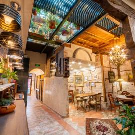 Guest house Diabora-Veliko Tarnovo, hotel di Veliko Tŭrnovo
