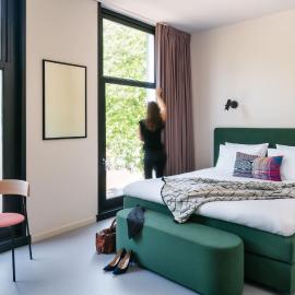 hotel emma next