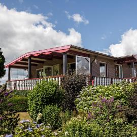 Bij nr 5 Teuge, hotel in Terwolde
