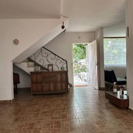 The Cats Nail house