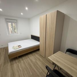 STUDIO deux NEUF A CROSNE, Hotel in Crosne