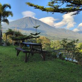 Sembalun agro villa&restoran, Hotel in Sembalun Lawang