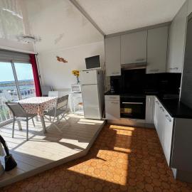 AIG 59 – Studio avec 2 cabines – Résidence Grand Sud – Gruissan – 4 personnes