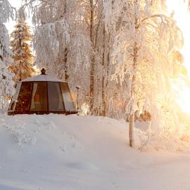 AuroraHut at Sauna Retreat, отель в Рованиеми