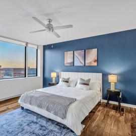 Luxury Apt W/Parking CityView|Pool| Gym|PoolTable