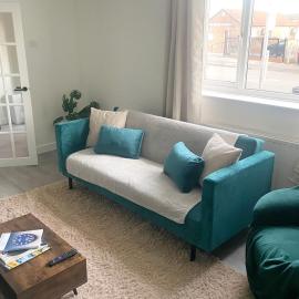 Business & Family Friendly 6 Bed Stay with Garden - Free Parking - Fast Wi-Fi and workspace - London & Essex Links, hotel en Chigwell