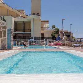 GuestReady - Puerto Rico Bungalow with Pool, hotel a Mogán