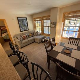 Family Ski Getaway, hotel in Kirkwood
