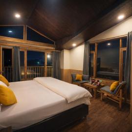 Rendez Guest House, hotel di Manali