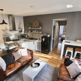 Family-Friendly 2-Bedroom Apt – hotel w mieście Alnwick
