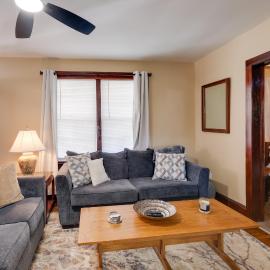 Walk to Main St & Campus! Dtwn Radford Home