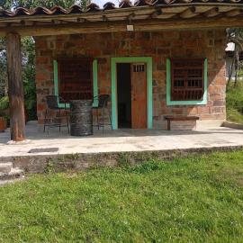 La Luna cabin, hotel Amagában