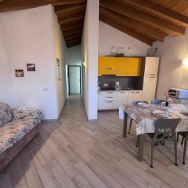 Lakeview Apartment in Brezzo di Bedero