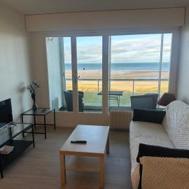 Appartement Varaville: Face à la mer avec loggia et parking privé, 4 pers. - FR-1-487-306