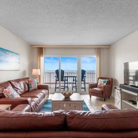Spacious Beachfront Condo with Stunning Gulf Views