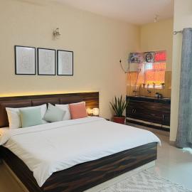 Elegant 1RK Studio Flat Near Prem mandir