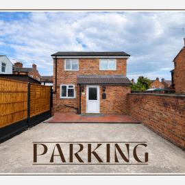 Central Fully Equipped 1 Bedroom Home with Free Parking