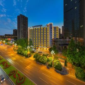 Atour Hotel Chongqing West Railway Station Longhu Yunlingtian Street