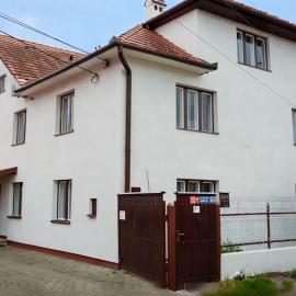 Akác Apartmanház