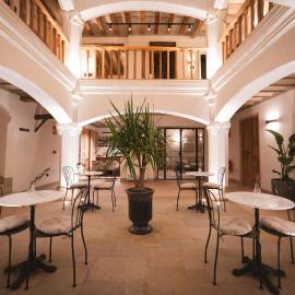 Hotel Boutique Casona de los Rebolledo, hotel en Zújar