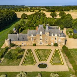 Château du Hardas, hotel in Segré
