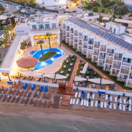 Mimoza Beach Hotel, khách sạn ở Áyios Sergios