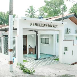 PI Holiday Inn - Private Pool Villa